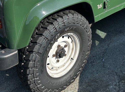 Land rover defender wolf - land,