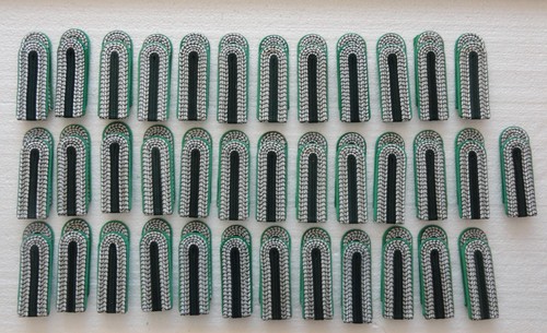 Konvolut schulterklappen der - schulterklappen,