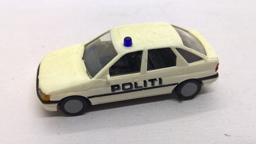 Busch 45728 ford escort iii - busch,