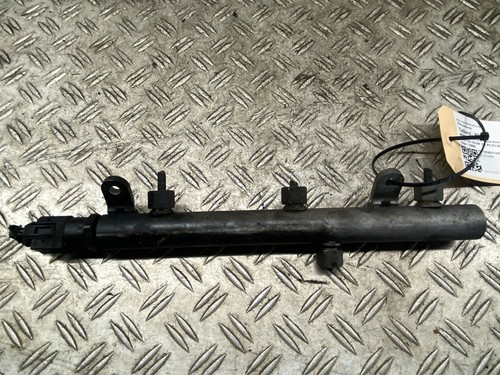 89374 einspritzleiste mercedes - 89374,
