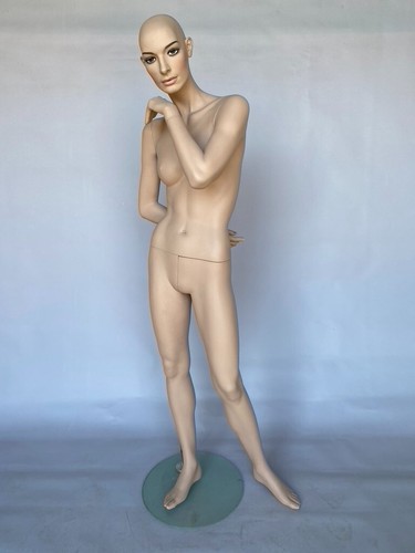 Schaufensterpuppe weiblich - schaufensterpuppe,