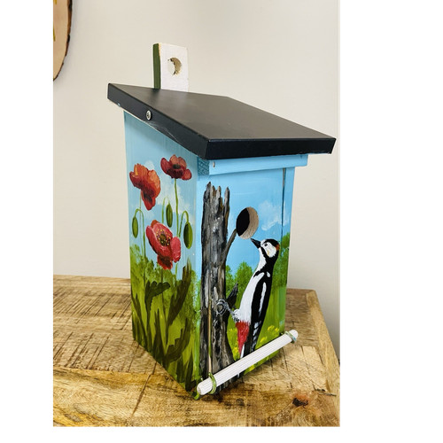 Handbemalter nistkasten aus - handbemalter,