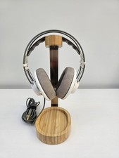 AKG K701 Over Ear Studio Kopfhörer | Kabelgebunden in weiß. Made In Austria