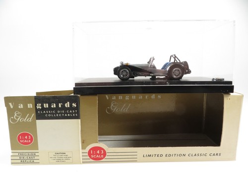 Vanguards caterham super - 1:43,