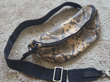 LIEBESKIND BERLIN  Leder