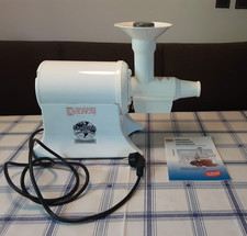 Champion Juicer MAR-220 Entsafter in gutem Zustand mit fast allen Teilen