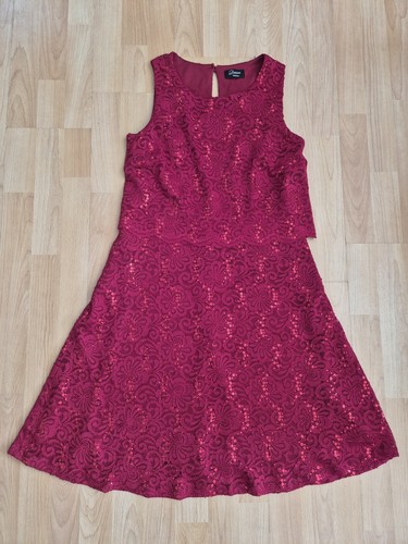 Spitzenkleid mit pailletten - spitzenkleid,
