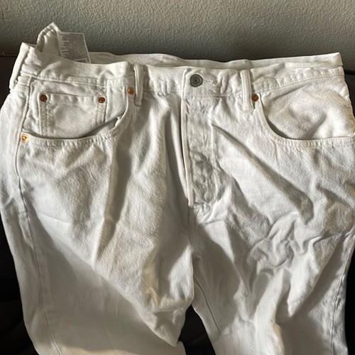 Levi jeans