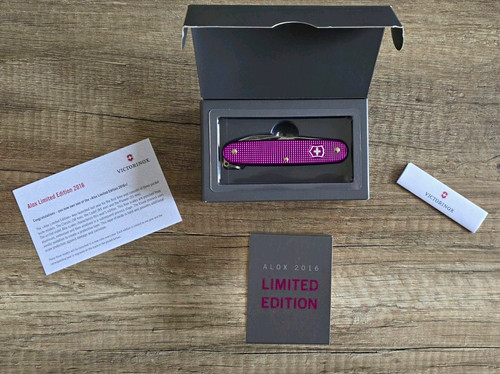 Victorinox pioneer - victorinox,