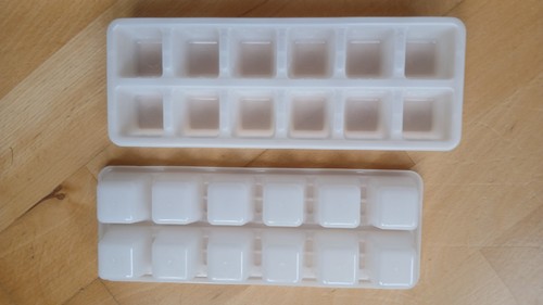 Eiswürfelschale - x,