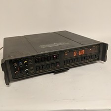 Datron 1061A Autocal Digital Multimeter Power On getestet