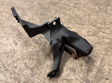 Stoßstangenhalter vorne links