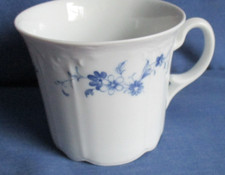 Seltmann Weiden Kaffeetasse Julia blaue Ranke weitere Porzellan Tassen