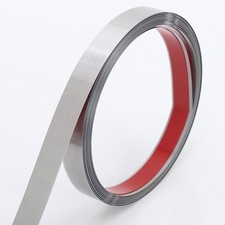 Selbstklebende Metallleiste