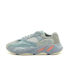adidas Herren Yeezy Boost 700
