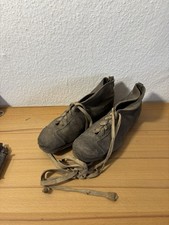 Historische Fußballschuhe