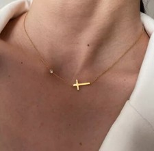 Schöne Damenkette mit Kreuz &
