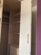 Begehbarer Kleiderschrank, Weiß/Holz/Lila mit Spiegel/Innenbeleuchtung/Stauraum