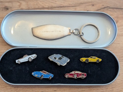 Vintage chevrolet corvette pin - vintage,