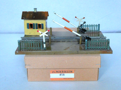 458 märklin bahnübergang - 458,