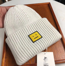 Warm Hüt Wollmütze Acne1