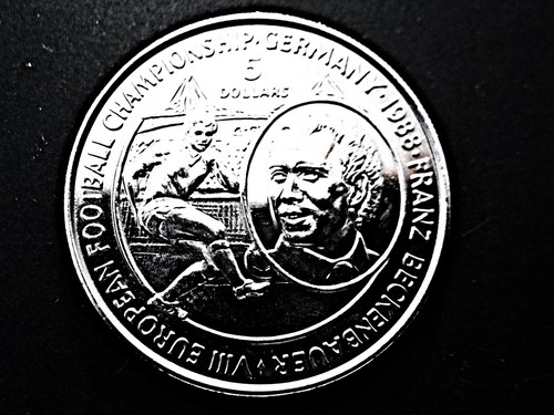 Niue dollars 1988 - , franz