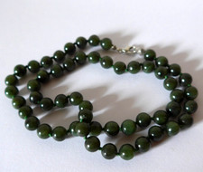 Kette aus Jade Kugel D-ca 0,7cm länge -ca 52,0cm