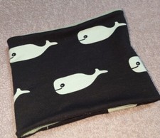 Schlupfschal Loop Halssocke Baby Kleinkind Handmade Fleece Schwarz Mint Hai