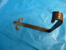 Winkel, Gusseisen mit Verzierung  ca.30 x 20 cm