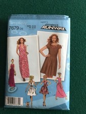 SIMPLICITY- SCHNITTMUSTER