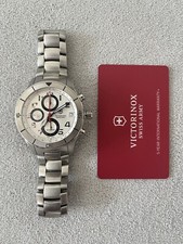 Victorinox Swiss Army Ambassador - Clous De Paris Automatikuhr