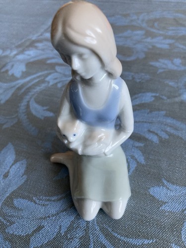 Porzellanfigur mädchen mit - mädchen,