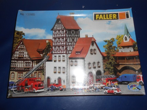 Faller 130985 feuerwehrhaus - 130985,