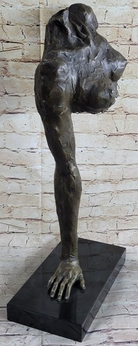 Nackte weibliche büste torso - büste,