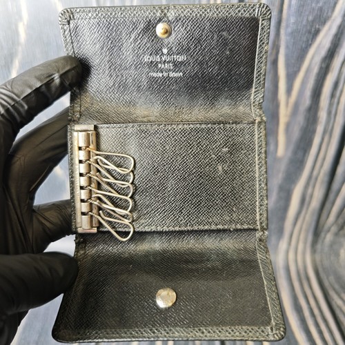 Louis vuitton taiga - louis,