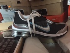 Womens NIKE Shox Zipsister+ II Gr:38 Neu Sneaker Special Edition schwarz black