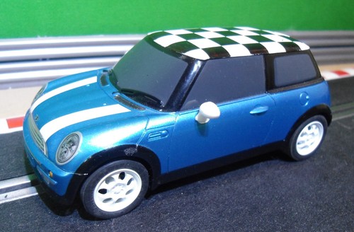 Scalextric c2848 2008 bmw - 1:32,