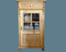 Vertiko Weichholz Schrank