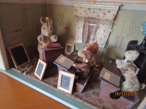Tierschule schuco - ,