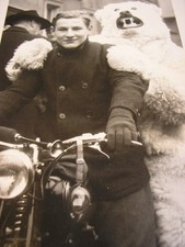 ALTES FOTO 1950*JUNGE MIT