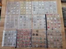 Über 220 Münzen etc. aus div. Ländern, unsortiert, teils alt, ab 1 € portofrei
