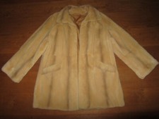 Samtnerz geschorener Nerz