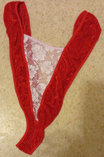 String Body, tiefes Dekolleté, rückenfrei, Plüschstoff in Rot/Weiß - Größe L