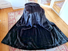 Luxus Langer  Nerz Mantel aus