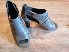 BELMONDO  ausgefallene Damenschuhe Pumps Gr. 38  beige/grau ton  Absatz ca 9 cm