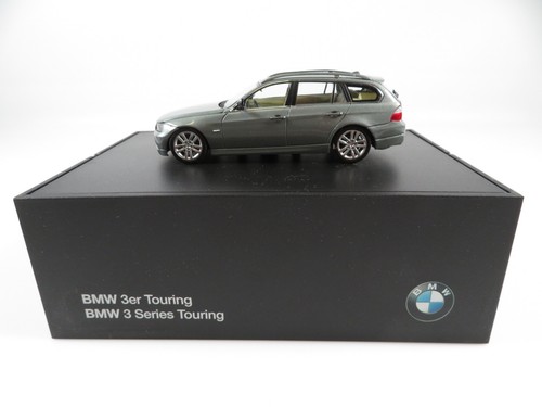 Autoart bmw 3er touring - 1:43,