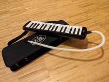 Melodica schwarz 32 Tasten