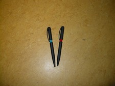 2 St. Kugelschreiber MESSMER