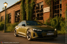 1:18 Bburago - 2022 Audi E Tron Green - Ersatzteile - Spare Parts