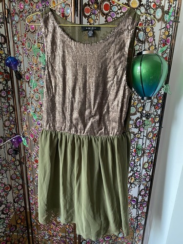 Khakifrbenes minikleid mit - minikleid,